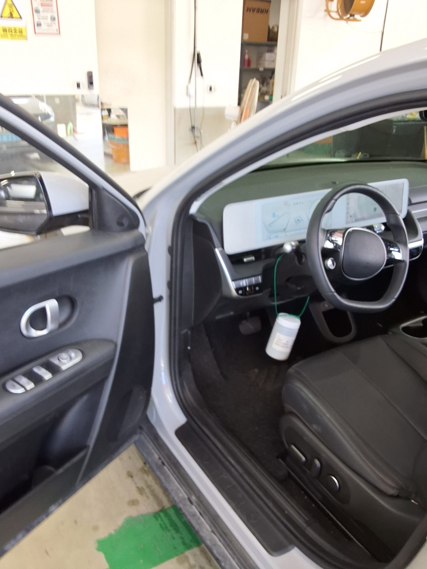 2024 - hyundai ioniq