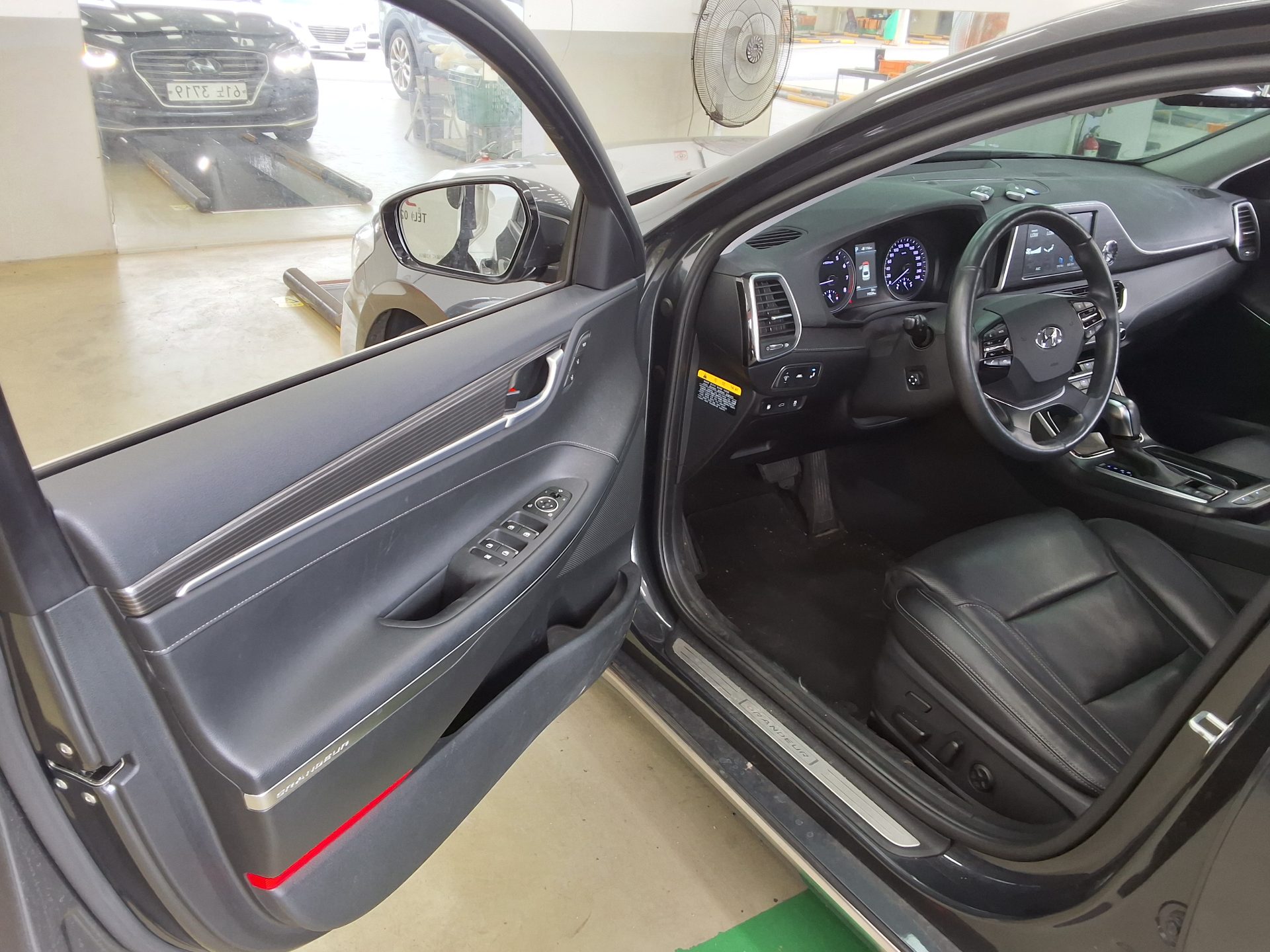 2019 - hyundai grandeur