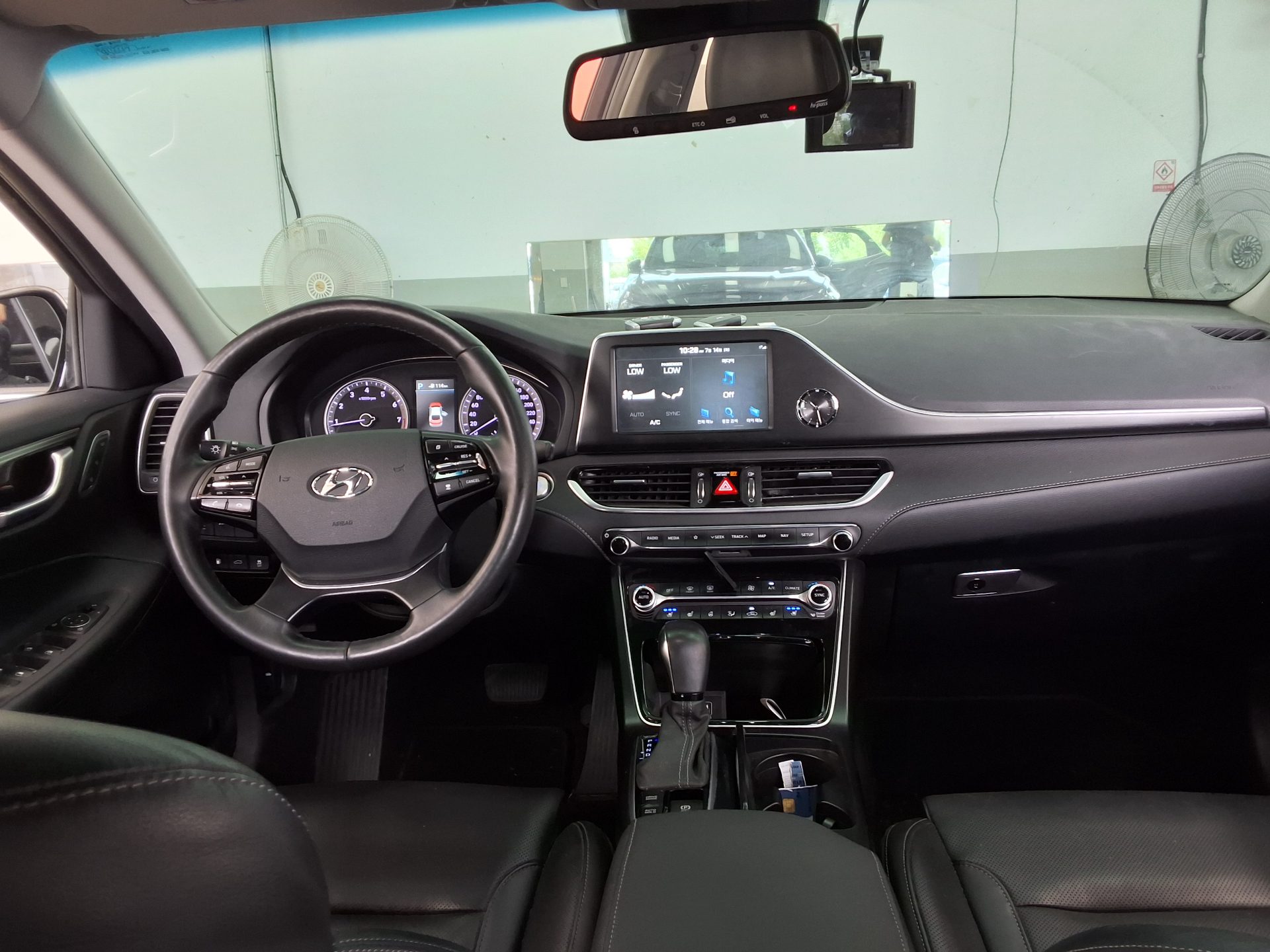 2019 - hyundai grandeur