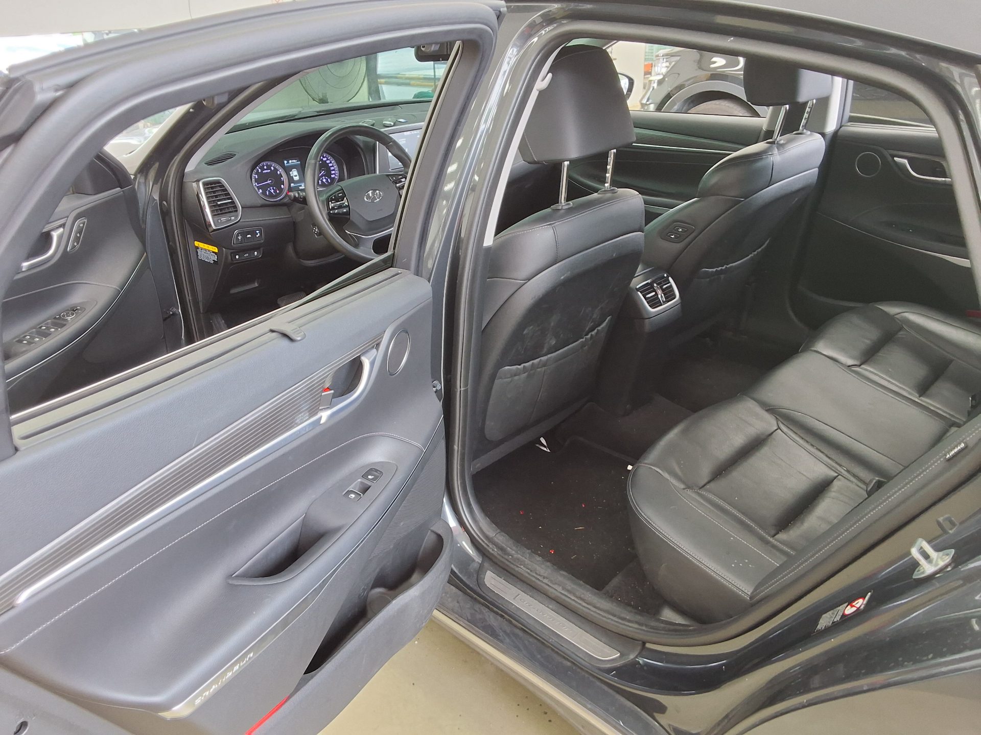2019 - hyundai grandeur