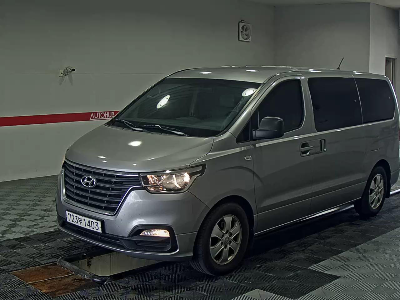 2019 - hyundai grand starex