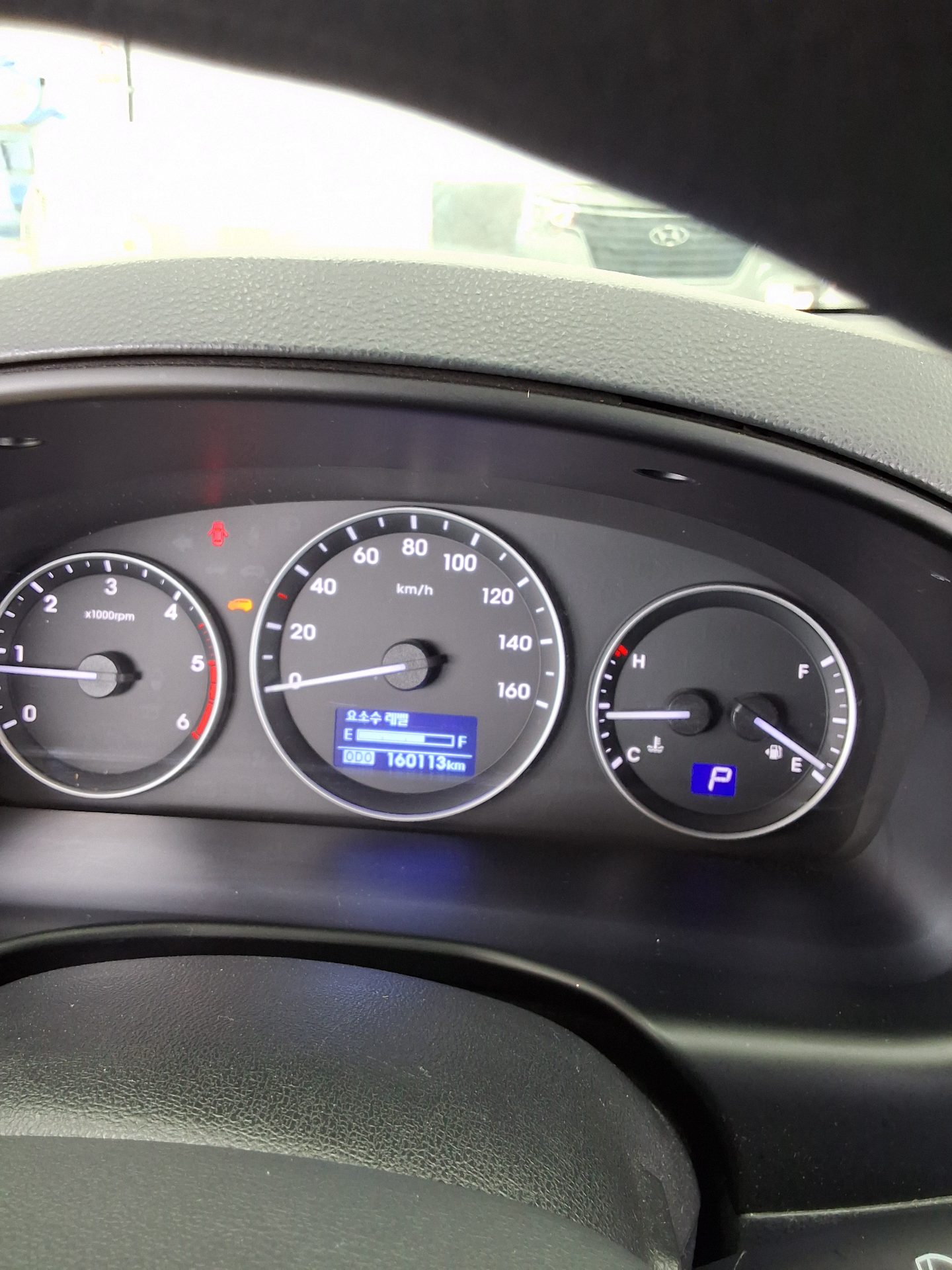 2019 - hyundai grand starex