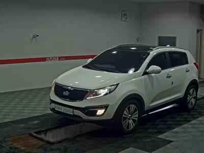 KIA SPORTAGE R