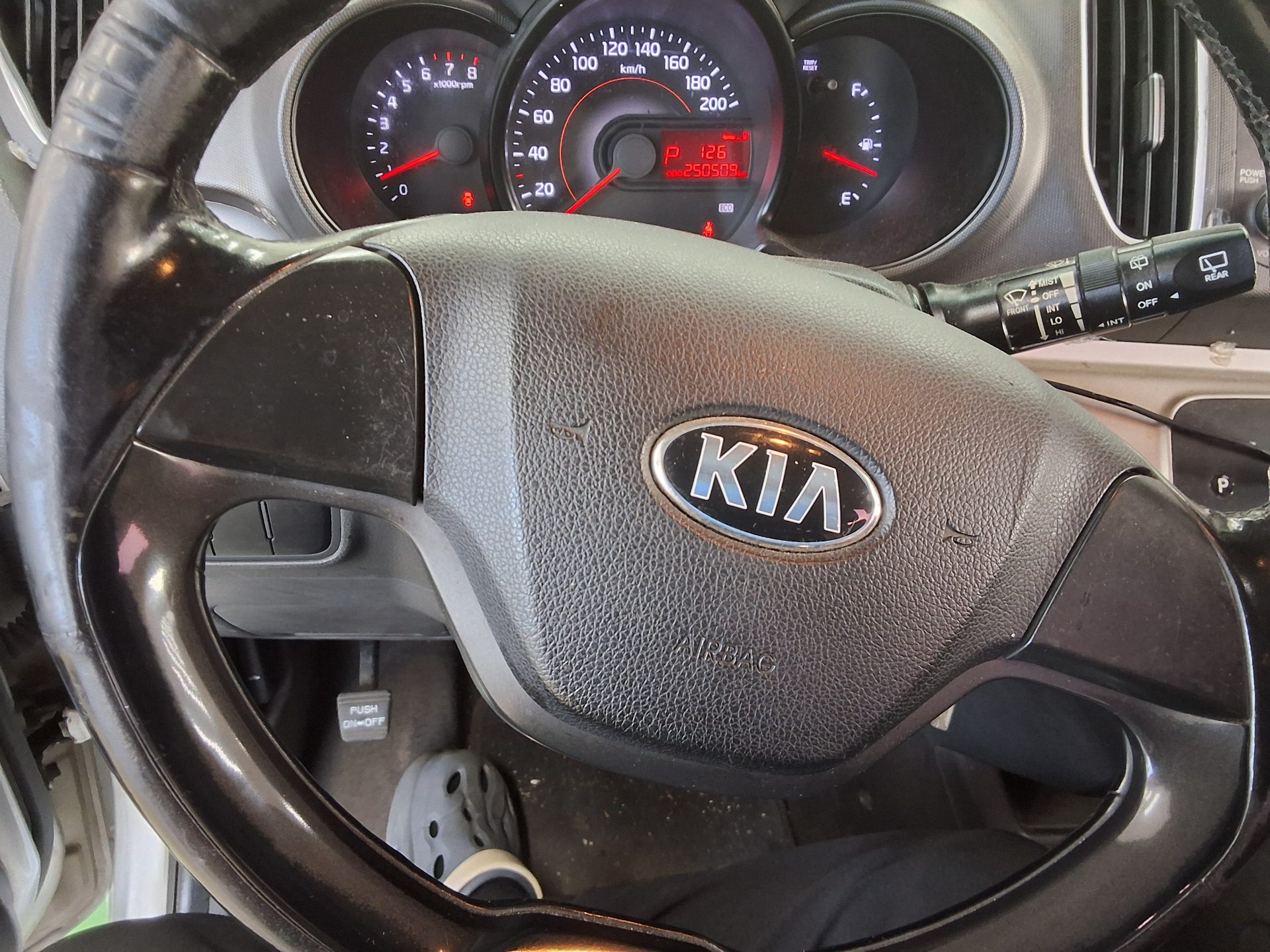 2014 - kia ray