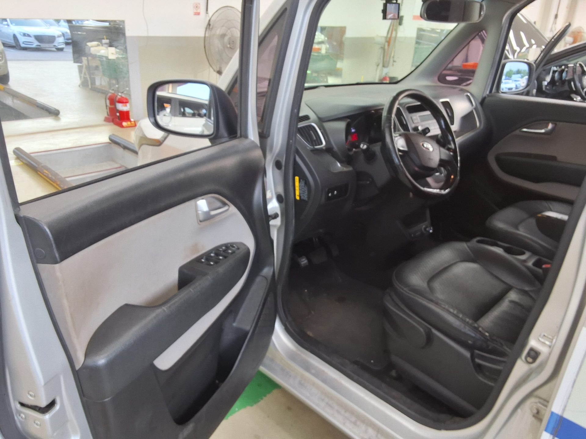 2014 - kia ray