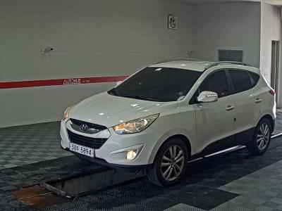 HYUNDAI TUCSON ix R20 LX20