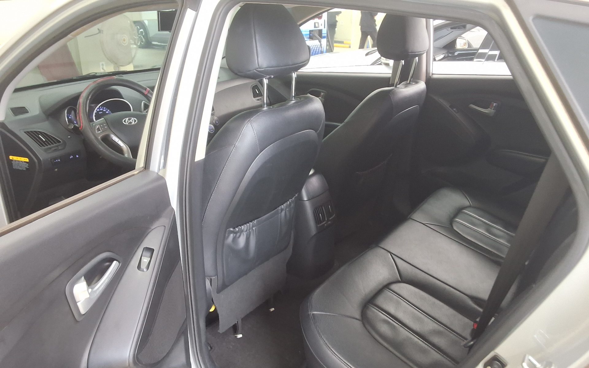 2014 - hyundai tucson