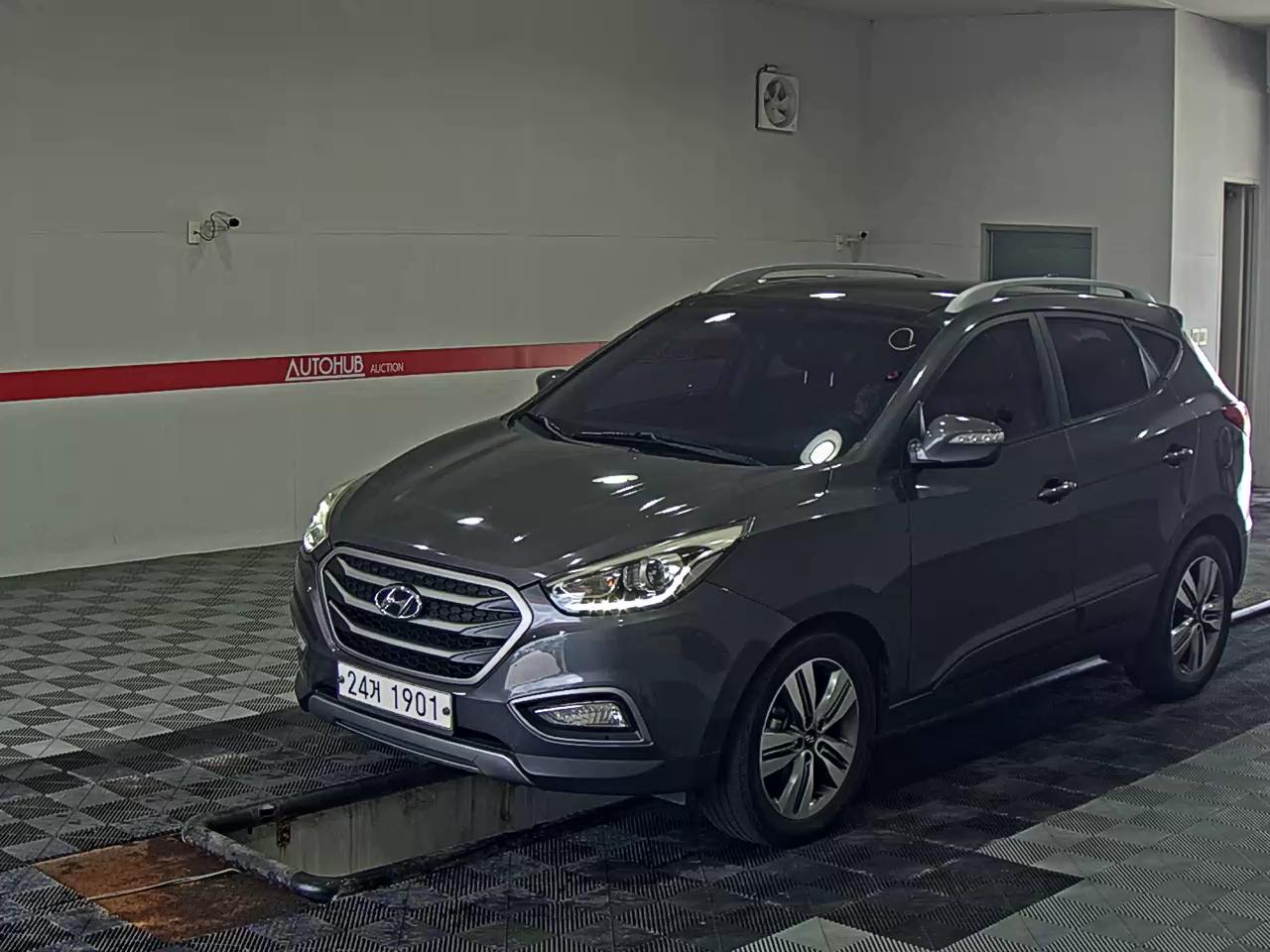 2015 - hyundai tucson