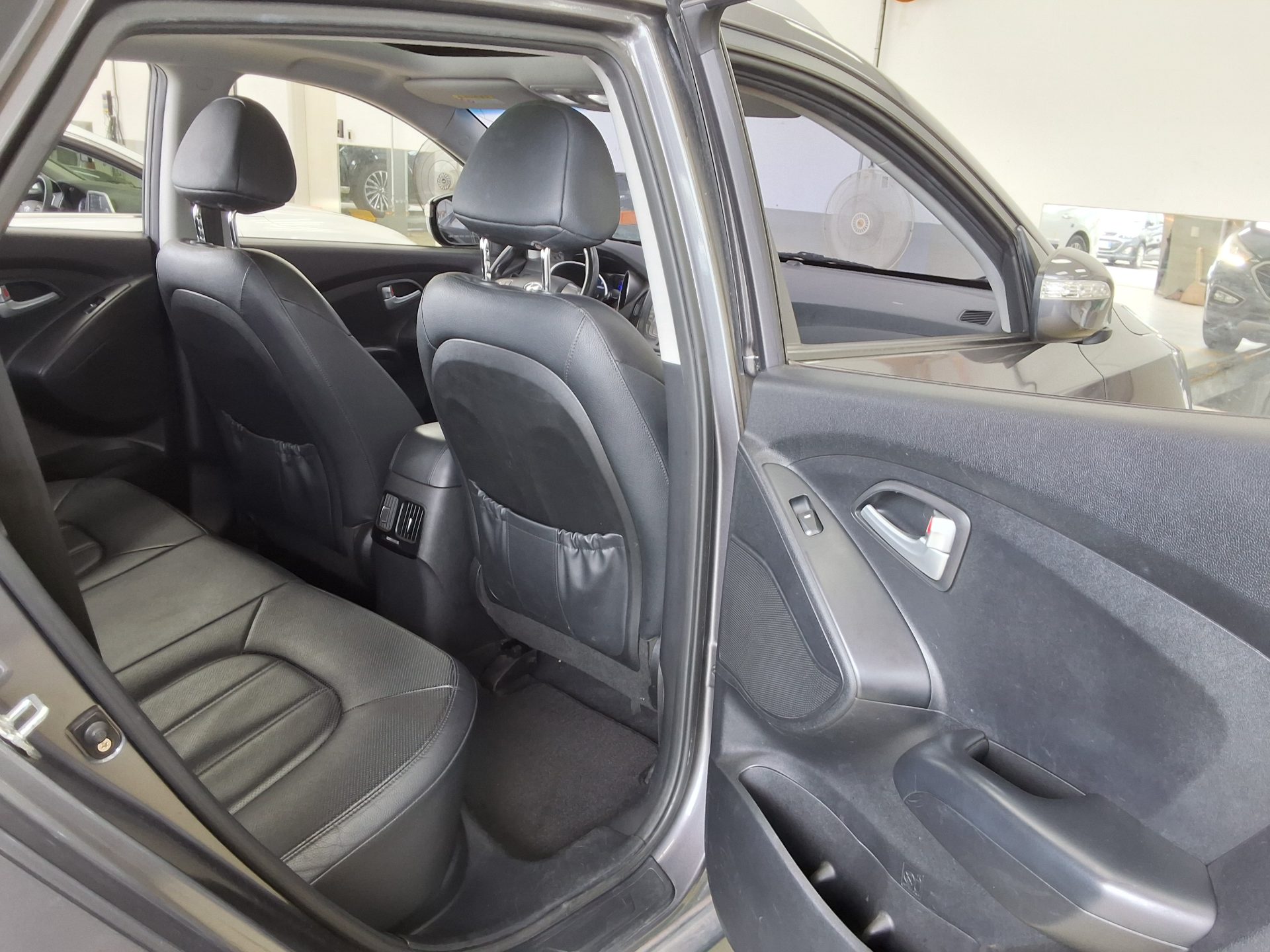 2015 - hyundai tucson