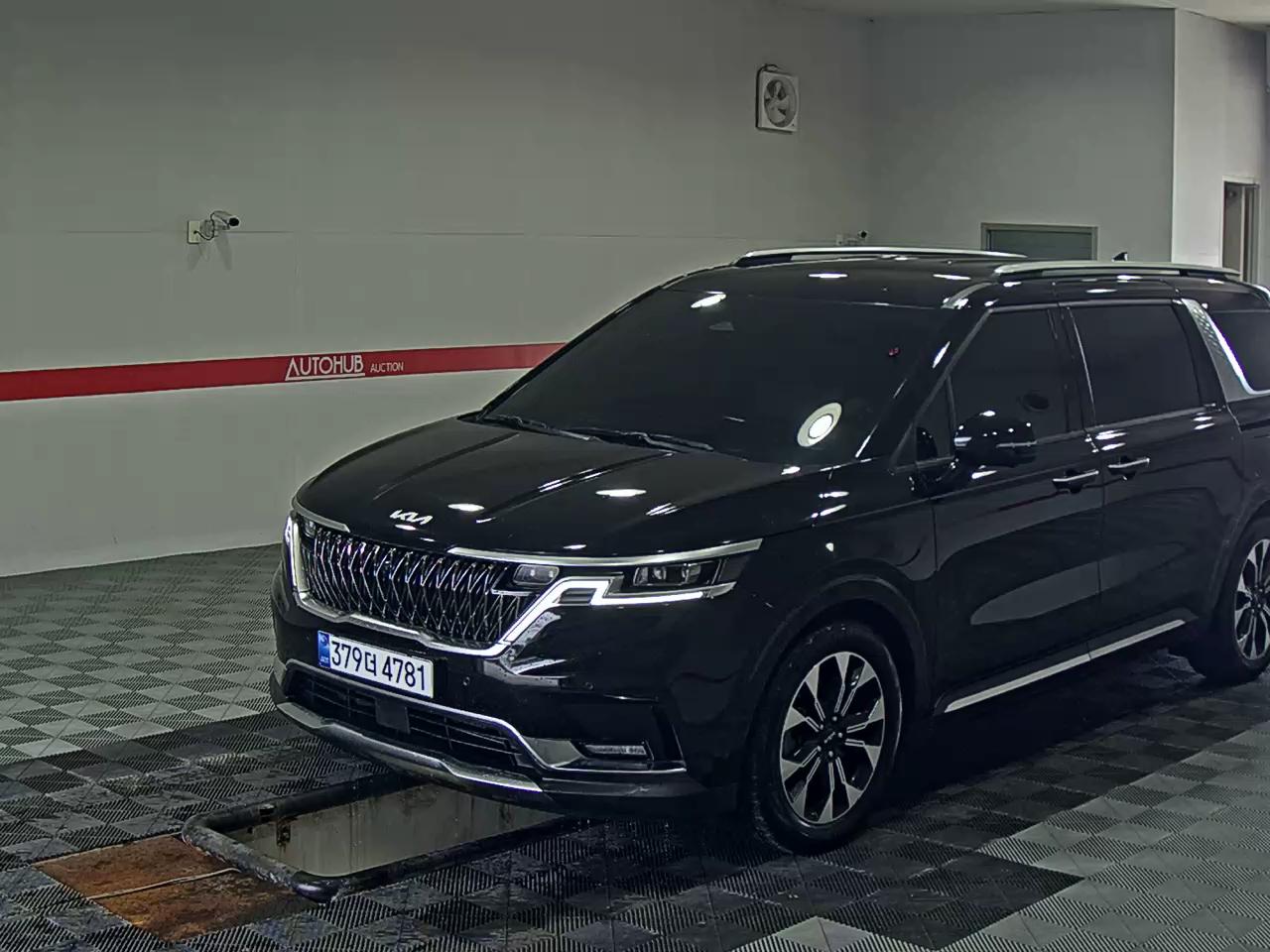 2021 - kia carnival