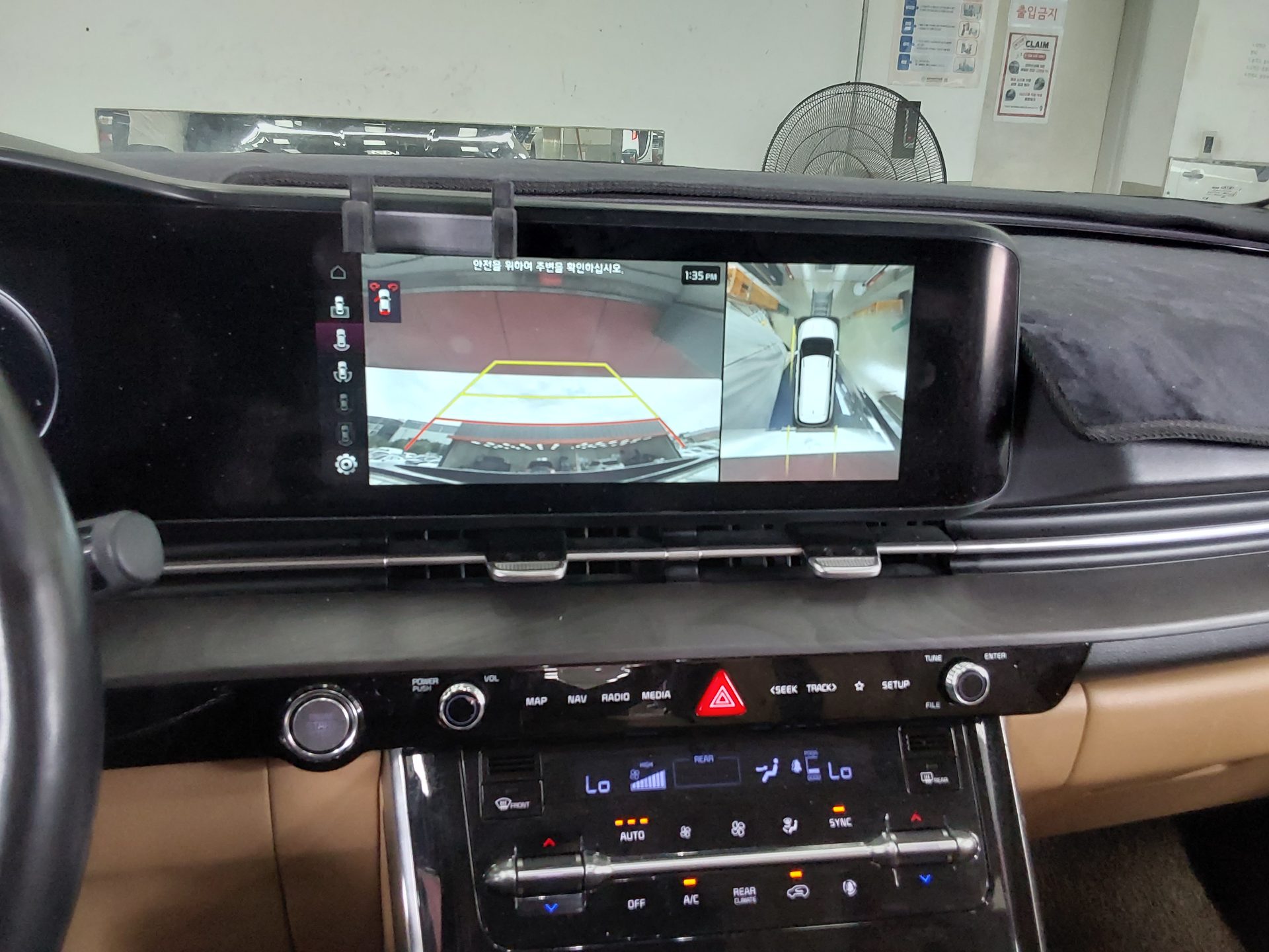 2021 - kia carnival