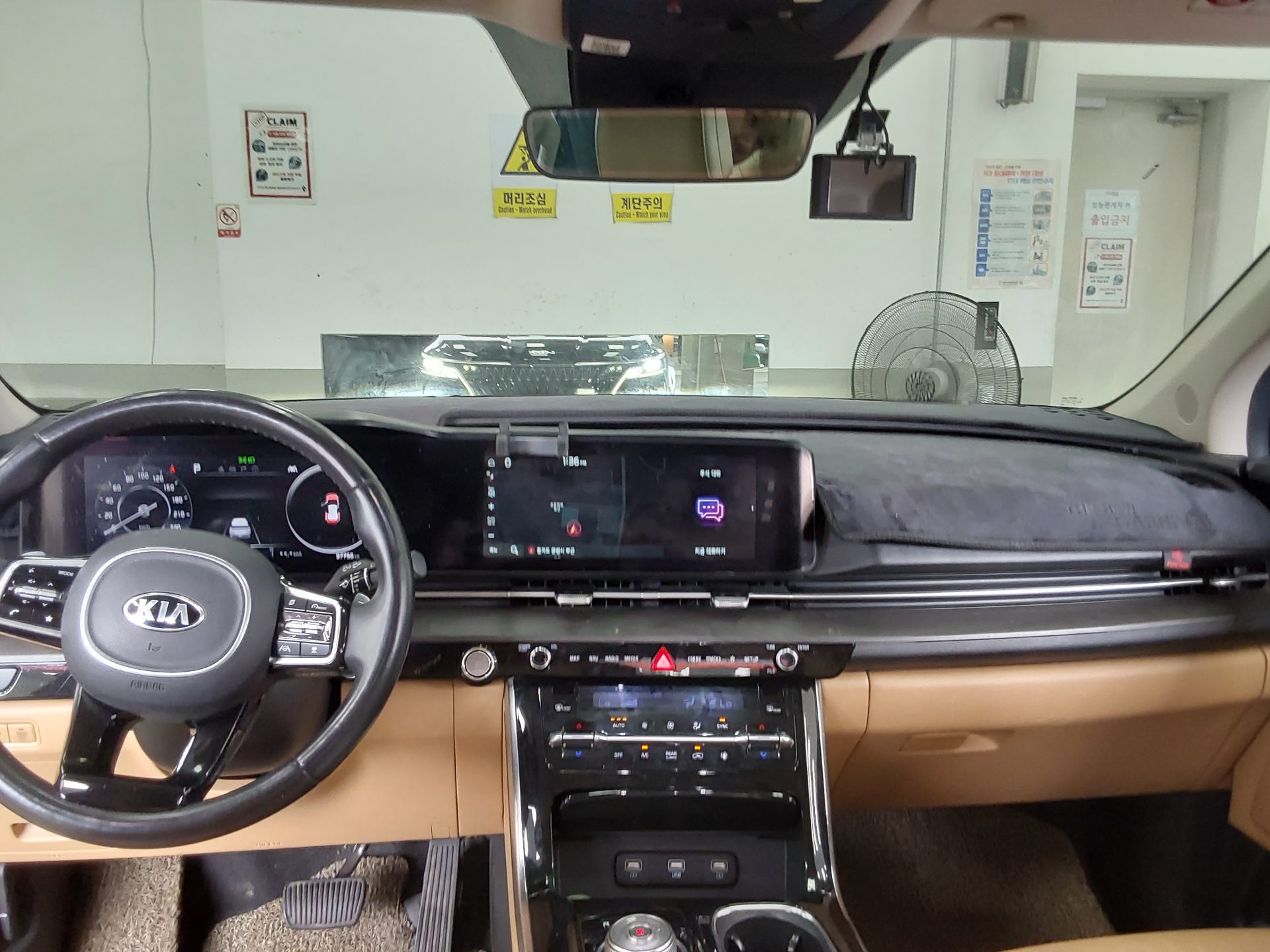2021 - kia carnival