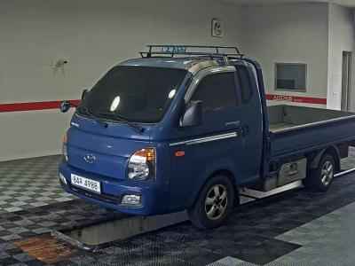 HYUNDAI PORTER II SUPER CAB EXTRA WHEELBASE SUPER