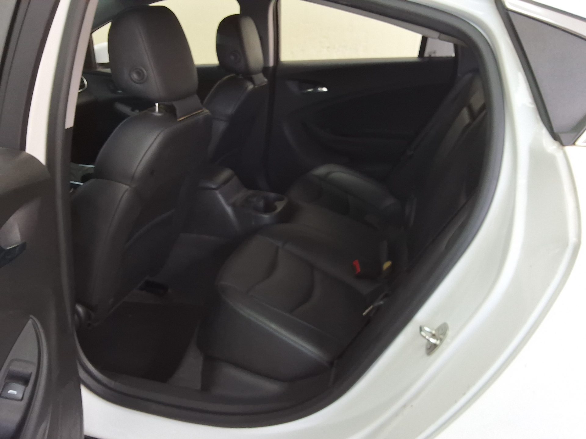 2017 - chevrolet bolt