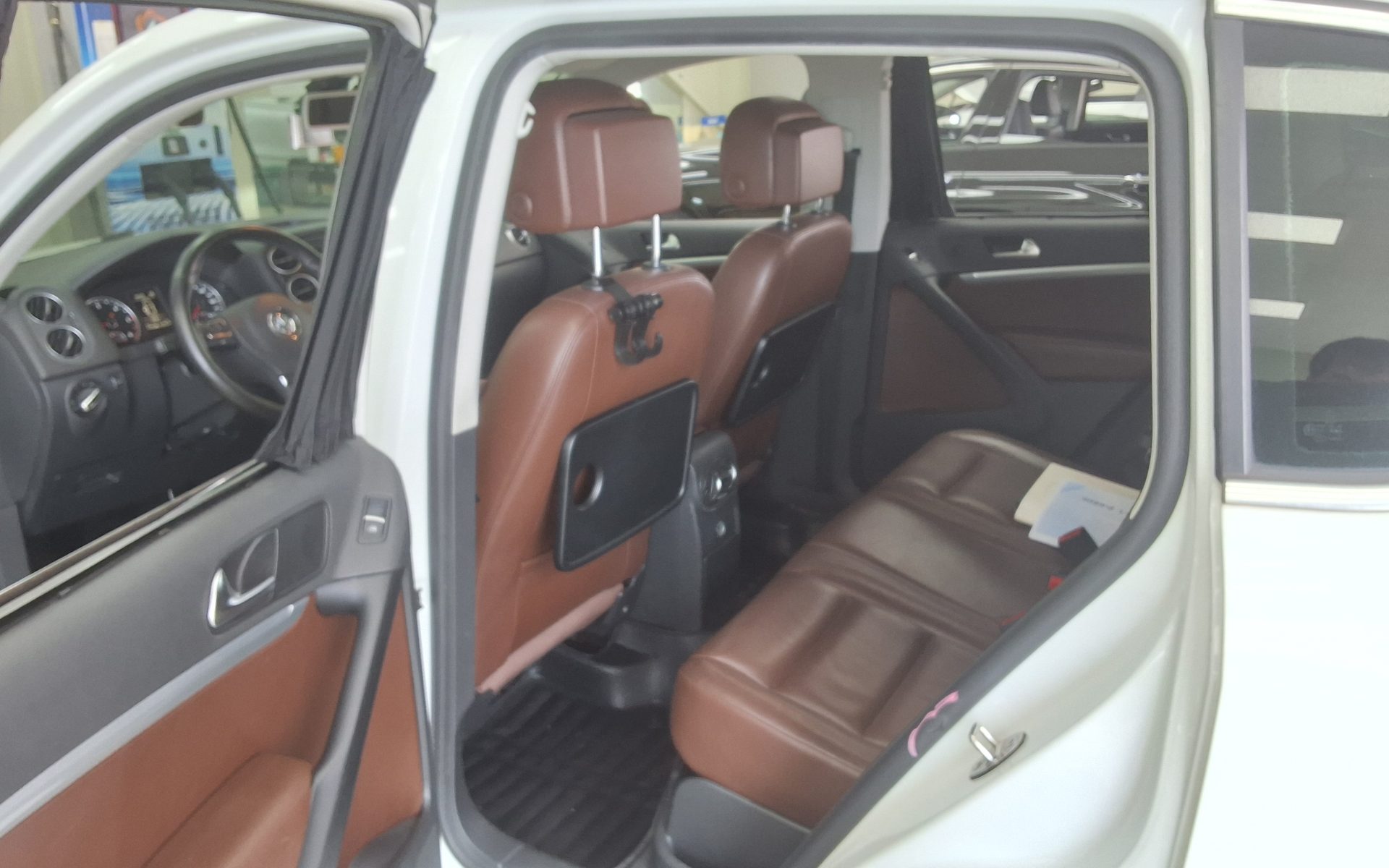 2015 - volkswagen tiguan