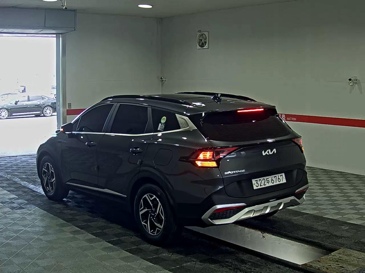 2023 - kia sportage