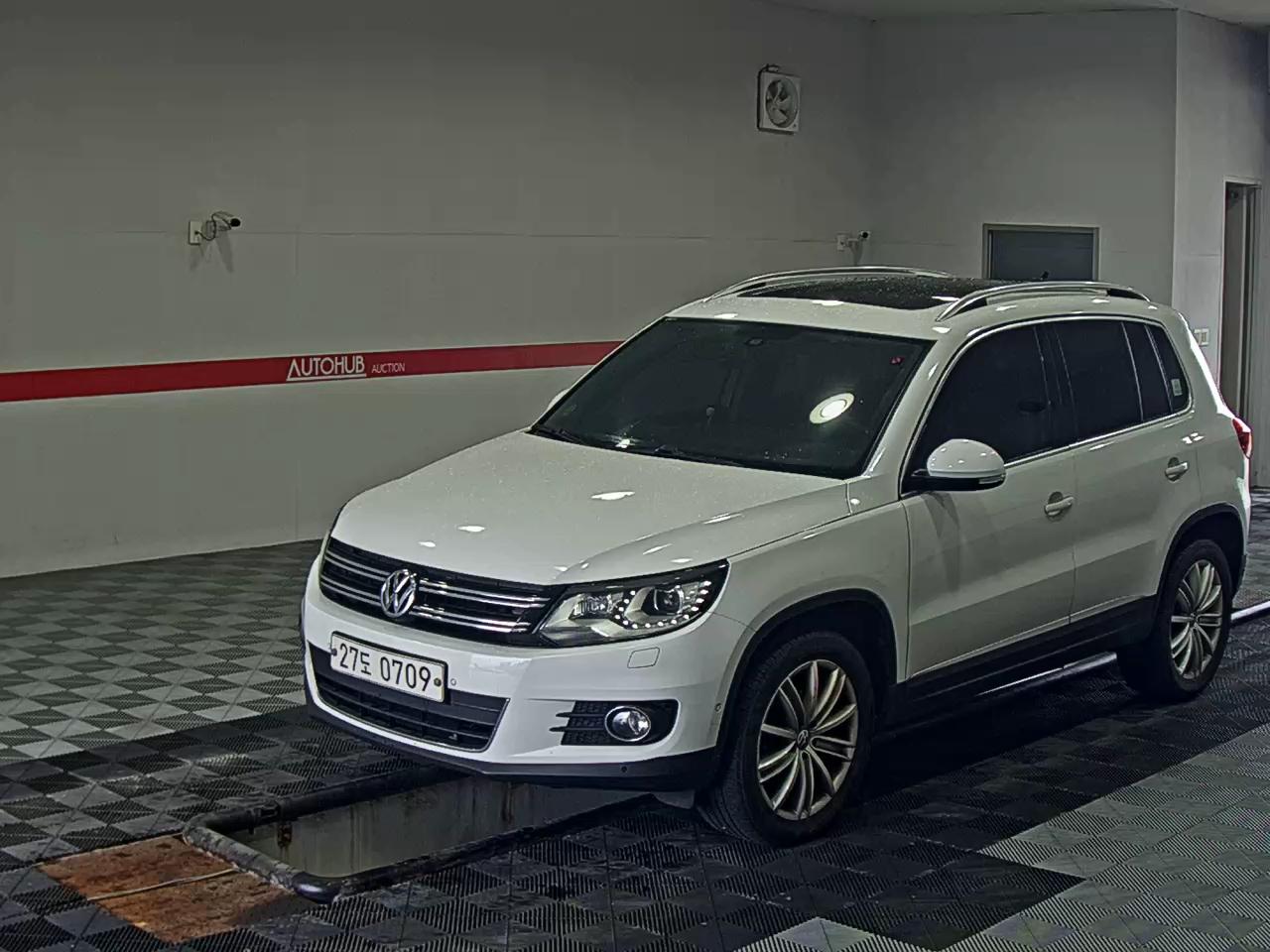 2016 - volkswagen tiguan