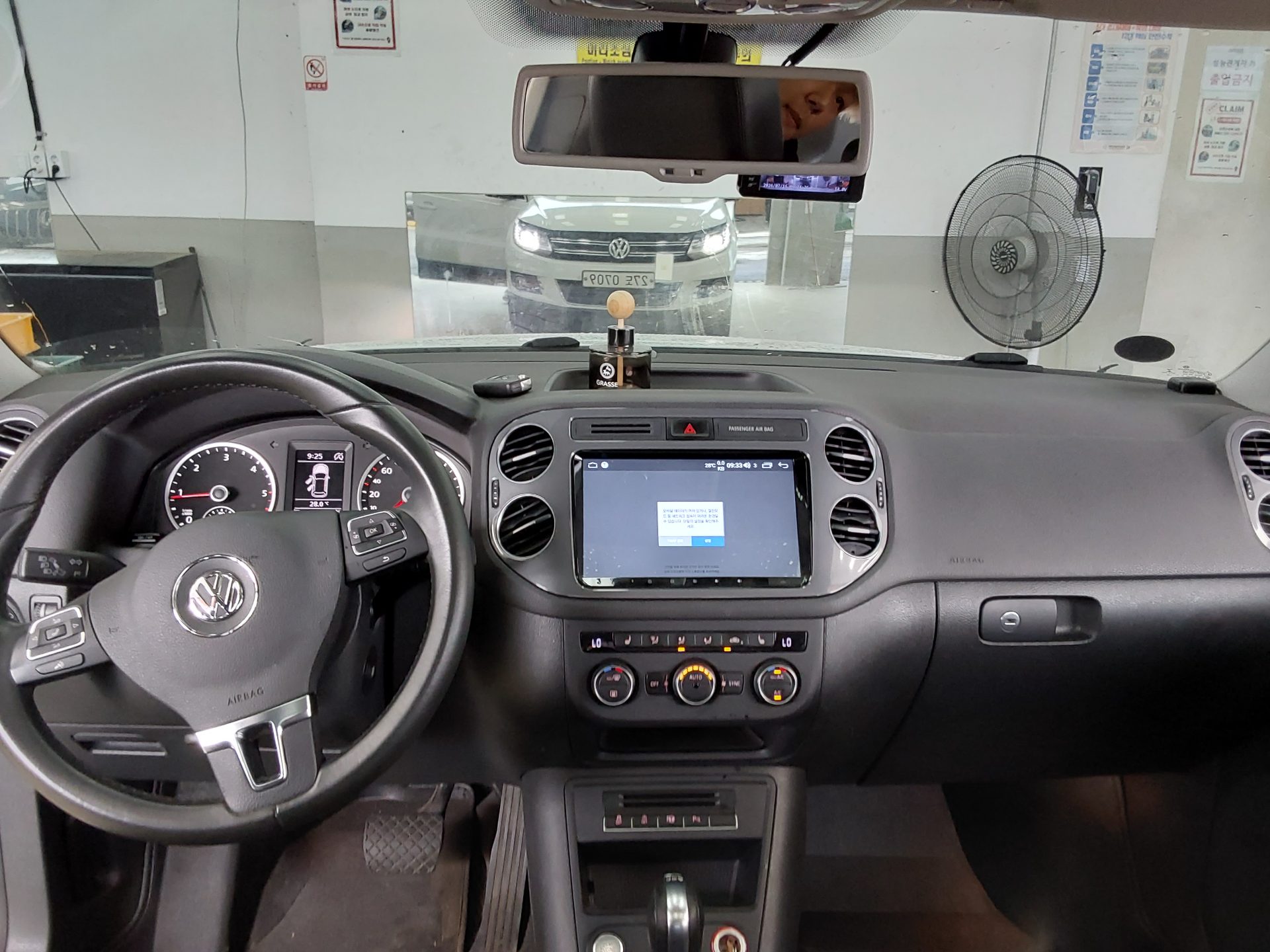 2016 - volkswagen tiguan