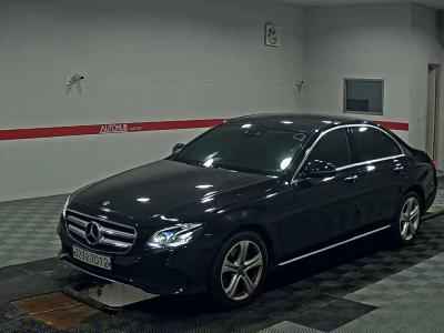 MERCEDES-BENZ CLASS (5TH GEN) AVANTGARDE