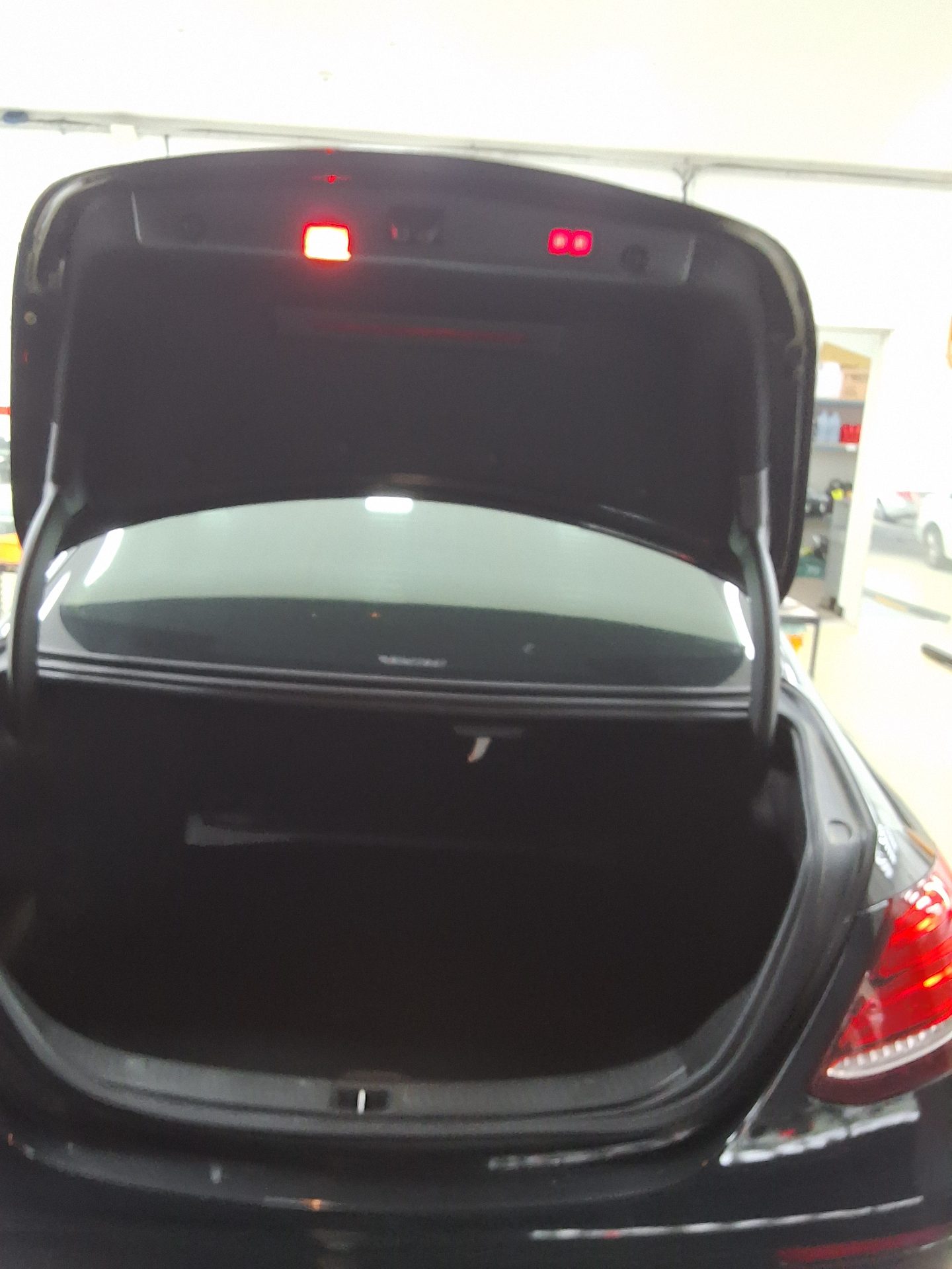2017 - mercedes-benz e220d