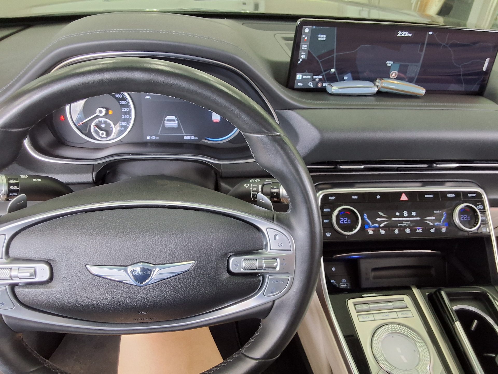 2021 - genesis gv80