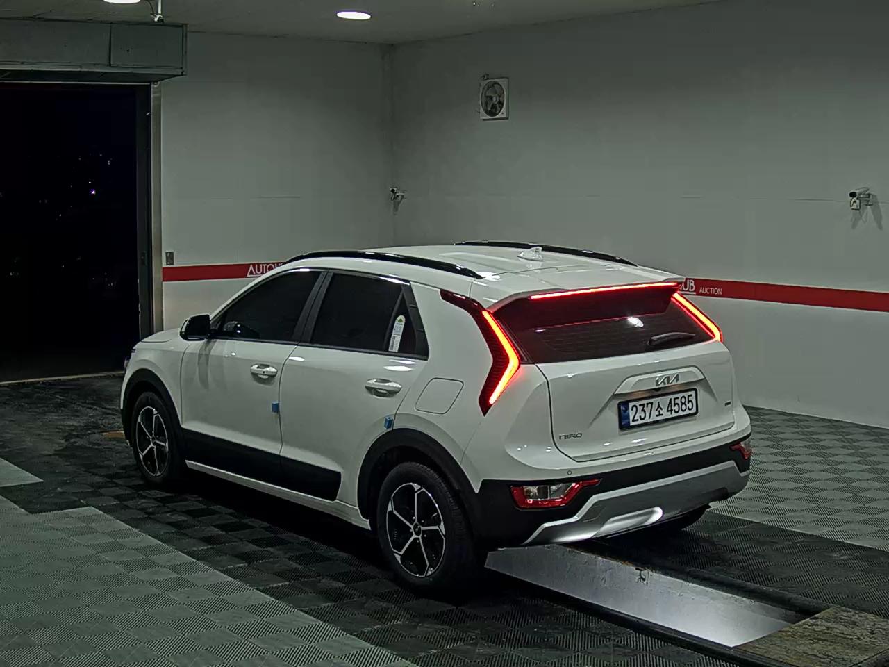 2025 - kia niro