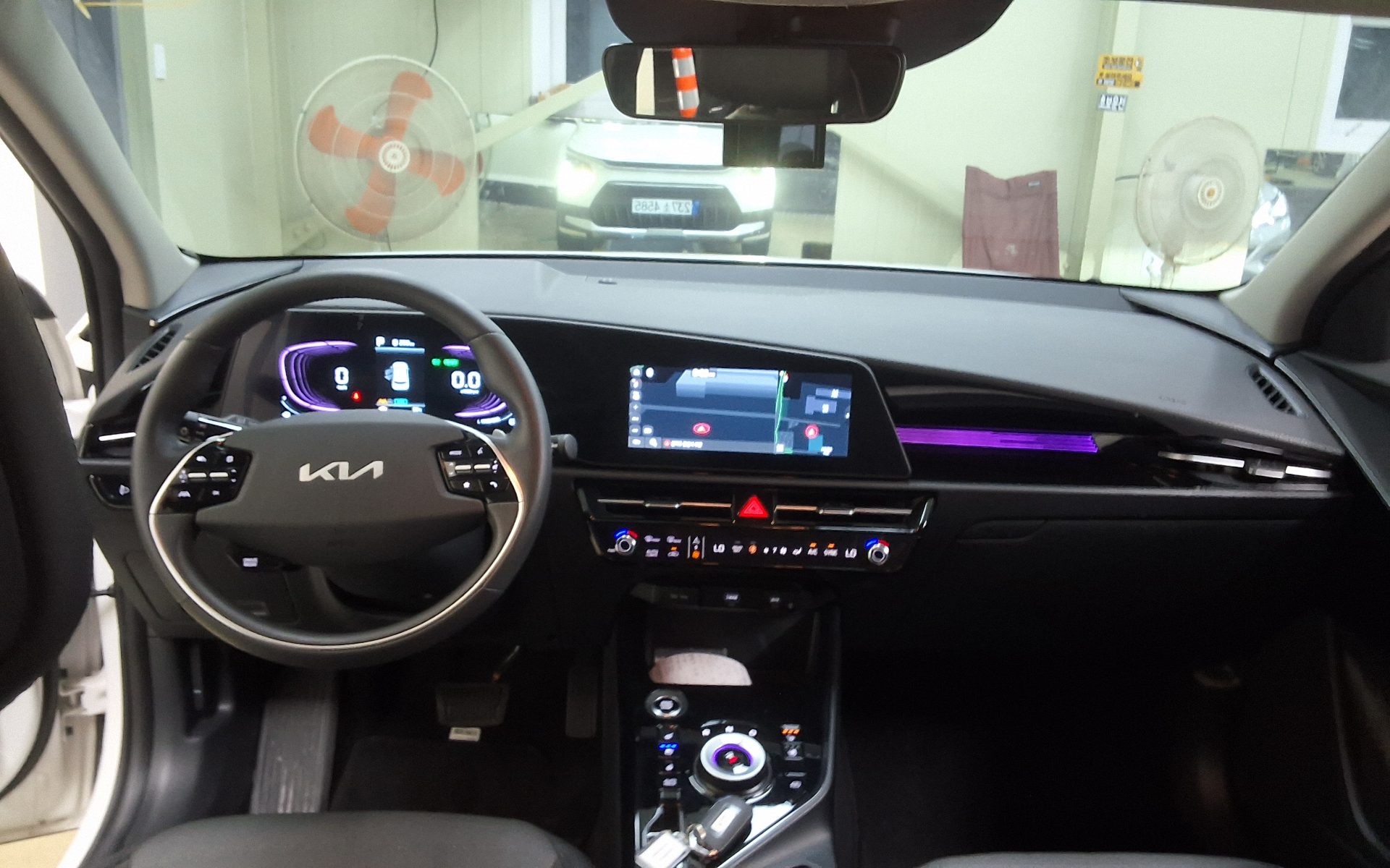 2025 - kia niro