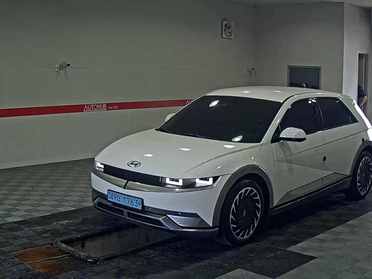 2024 - hyundai ioniq