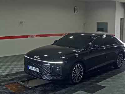 HYUNDAI GRANDEUR CIGRAPHY
