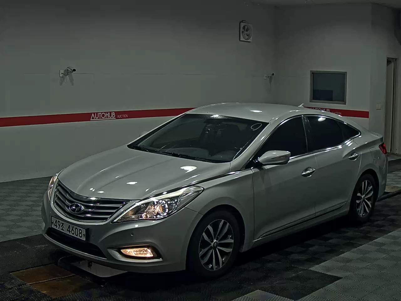2012 - hyundai grandeur