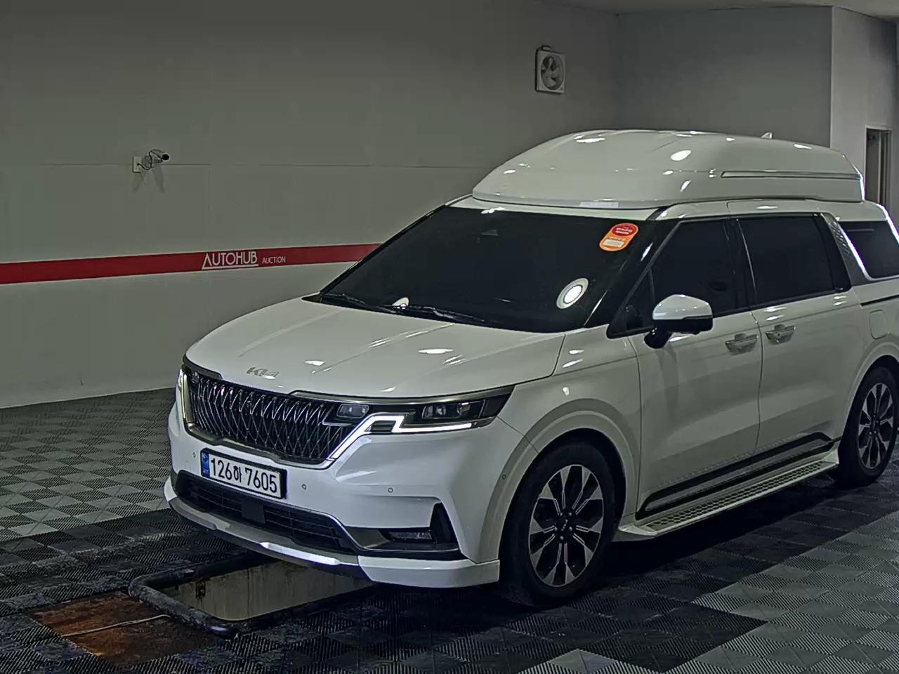 2022 - kia carnival