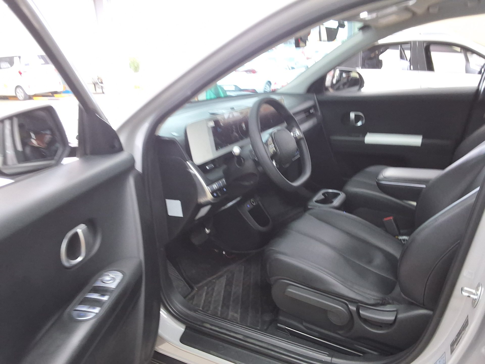 2022 - hyundai ioniq