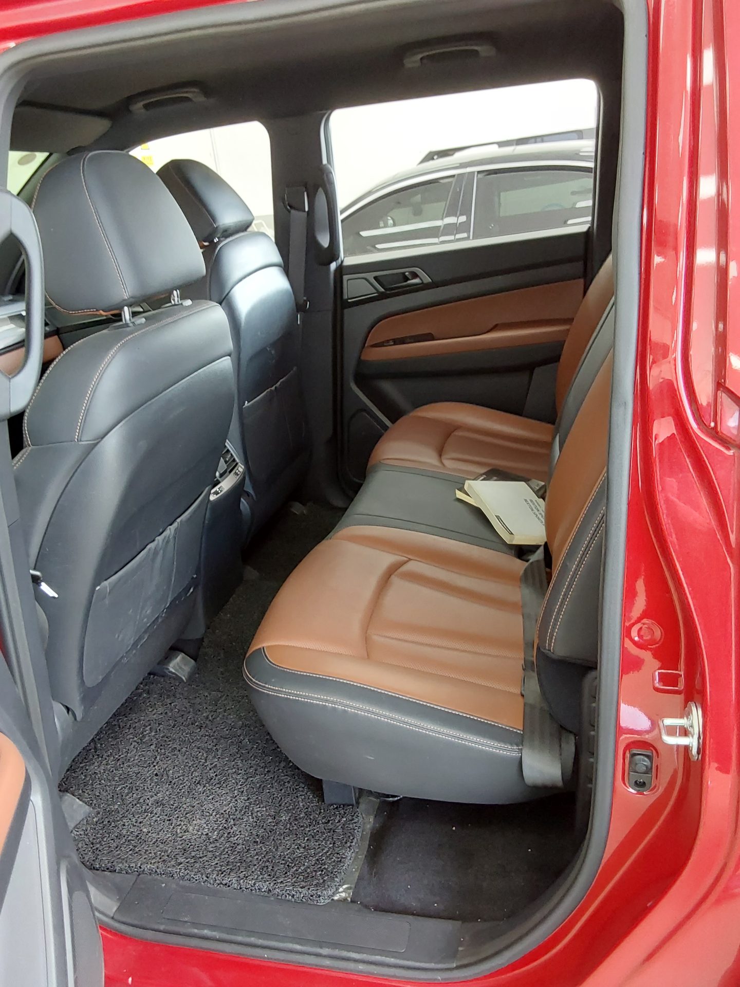 2020 - ssangyong rexton