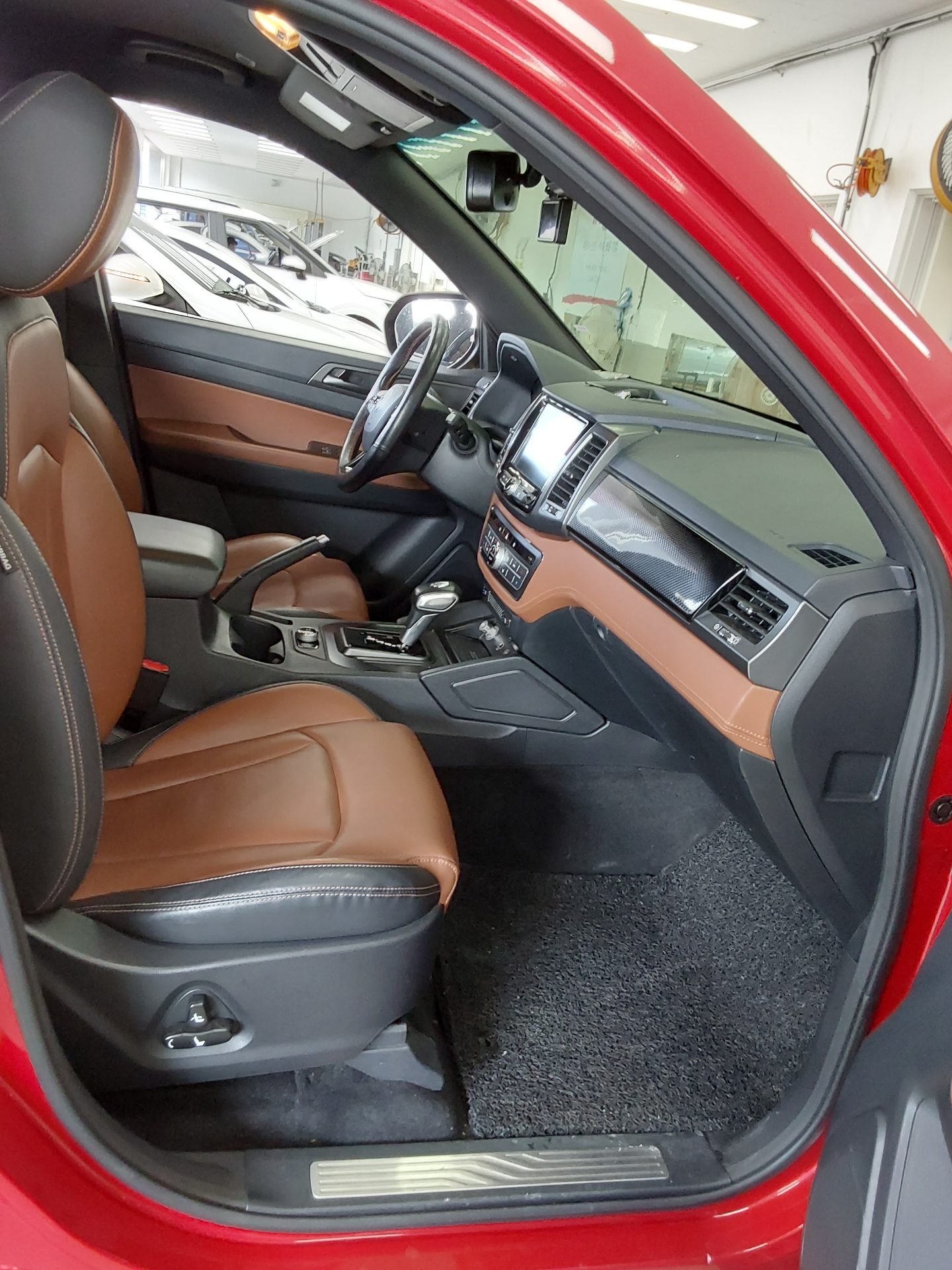 2020 - ssangyong rexton