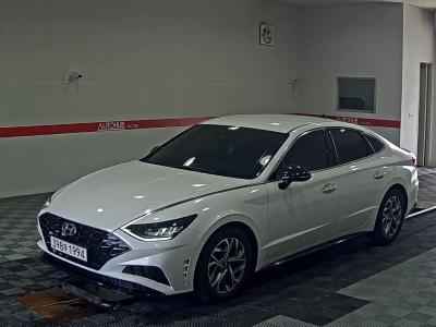 HYUNDAI SONATA (DN8)