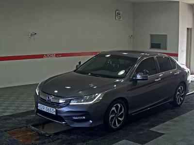 HONDA ACCORD (9TH GEN) EX-