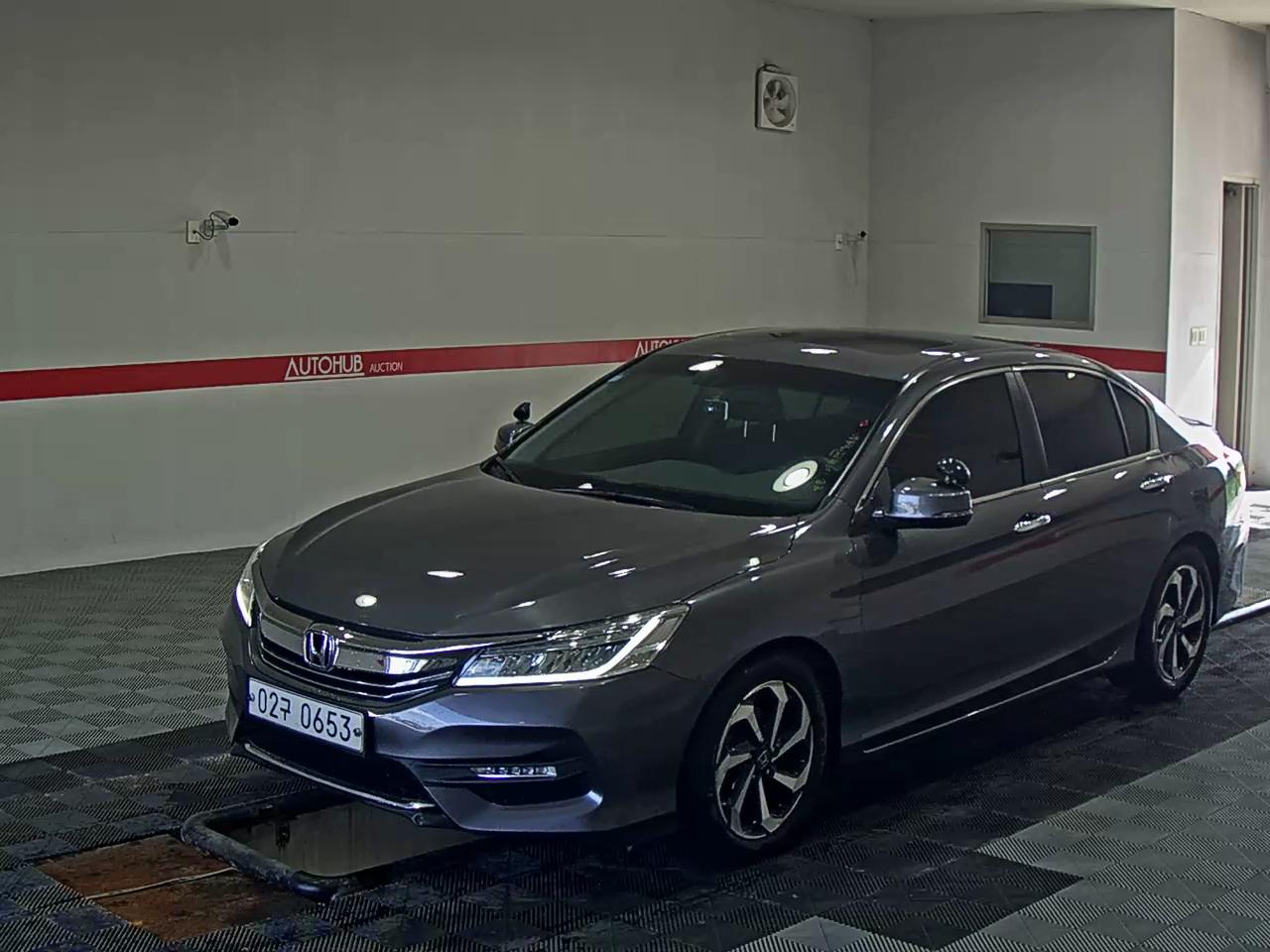 HONDA ACCORD (9TH GEN) EX-
