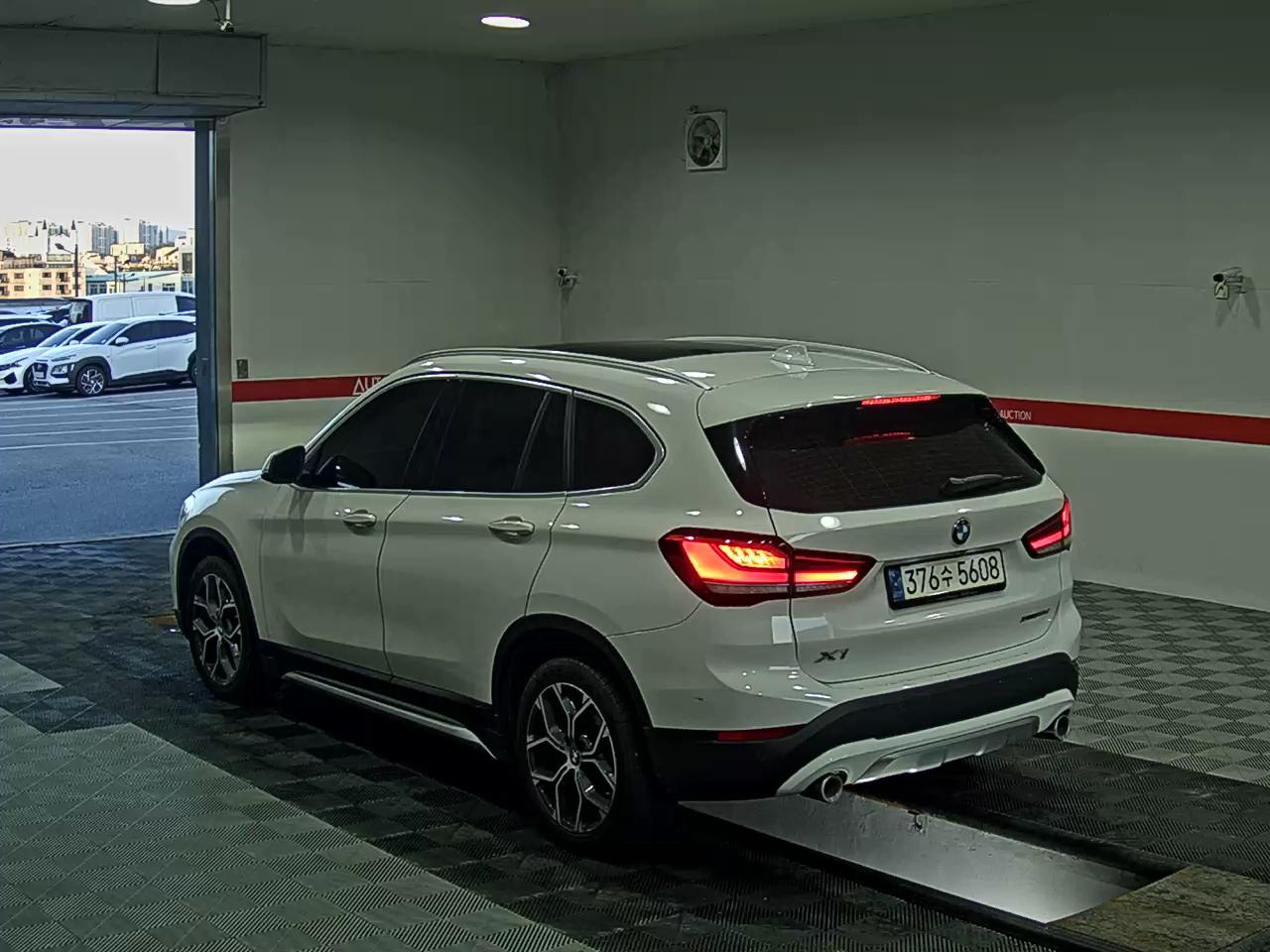 2021 - bmw x1