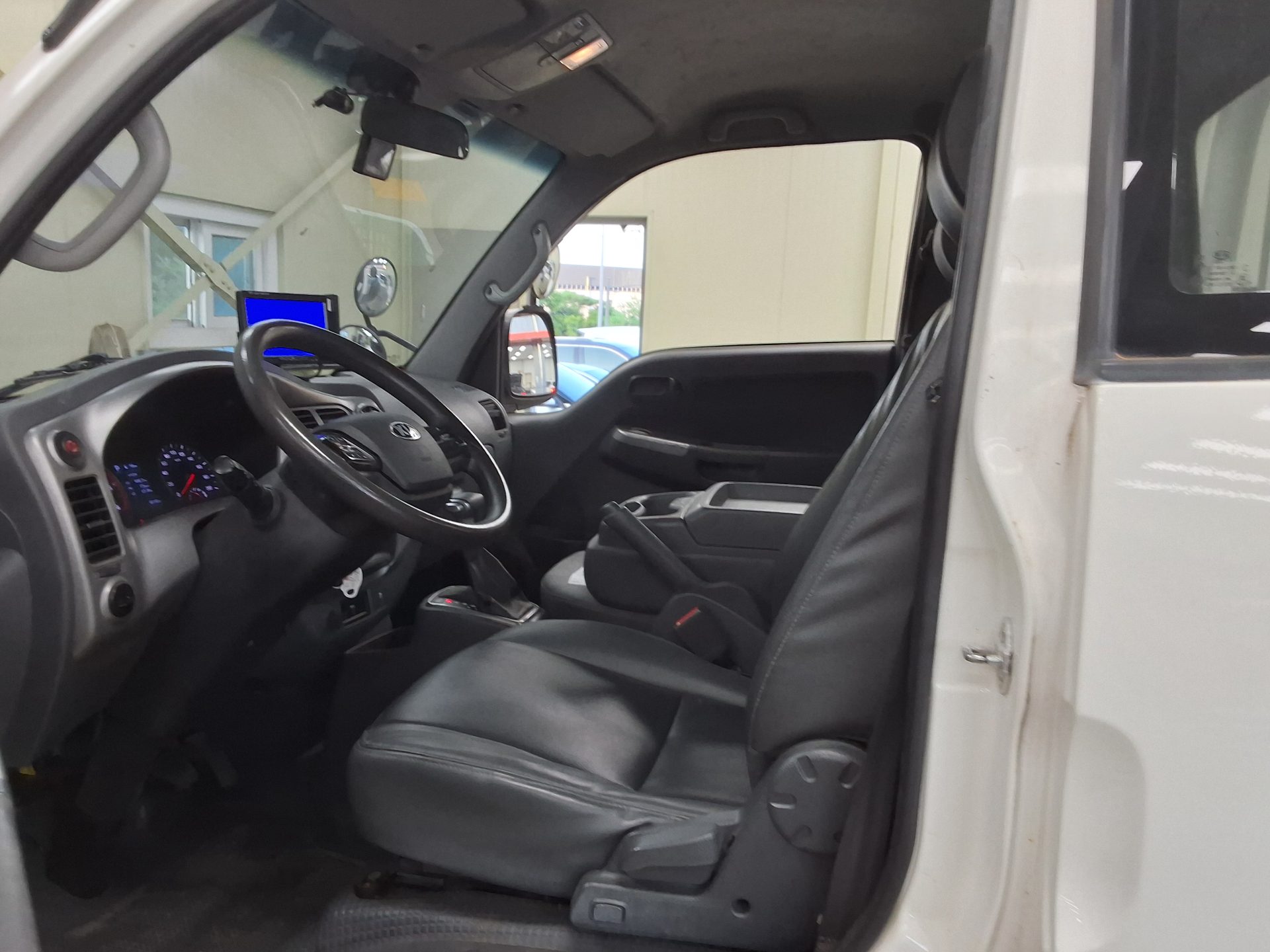 2020 - kia bongo