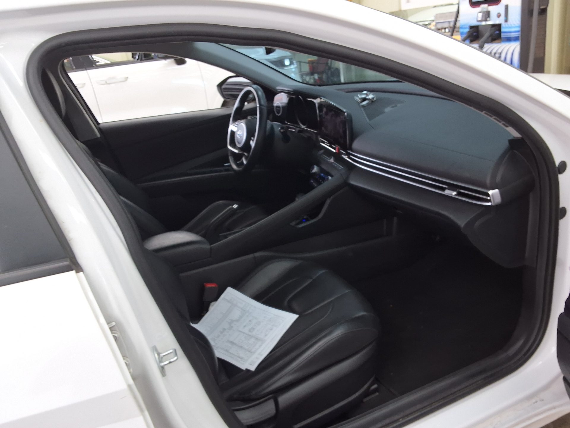 2022 - hyundai avante