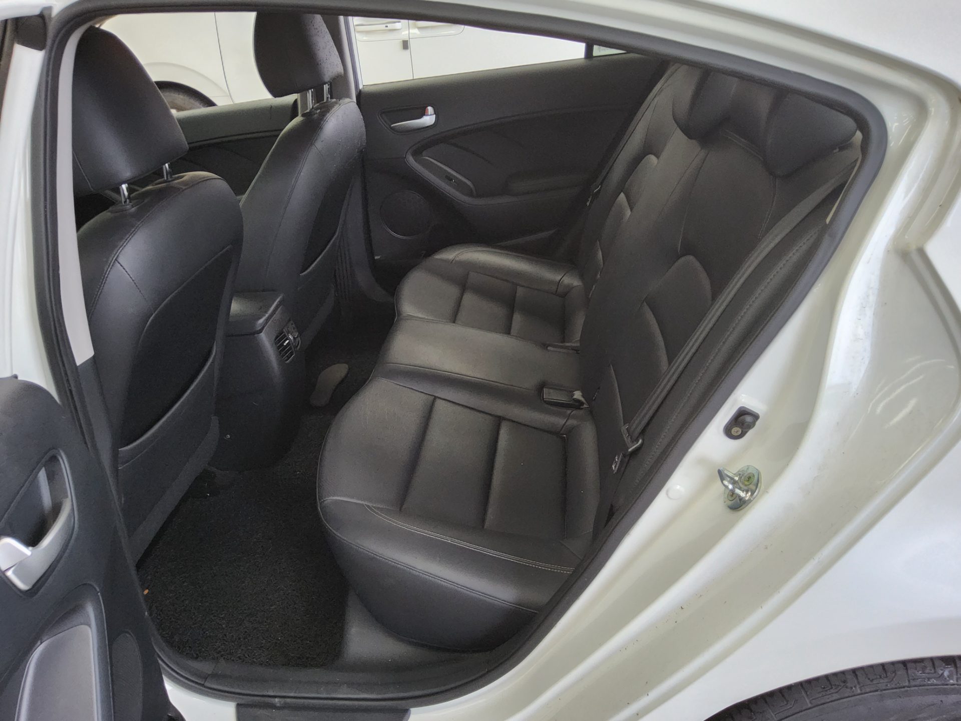 2015 - kia k3