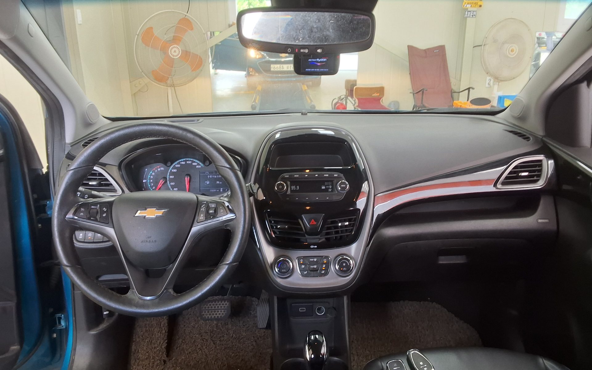 2019 - chevrolet spark