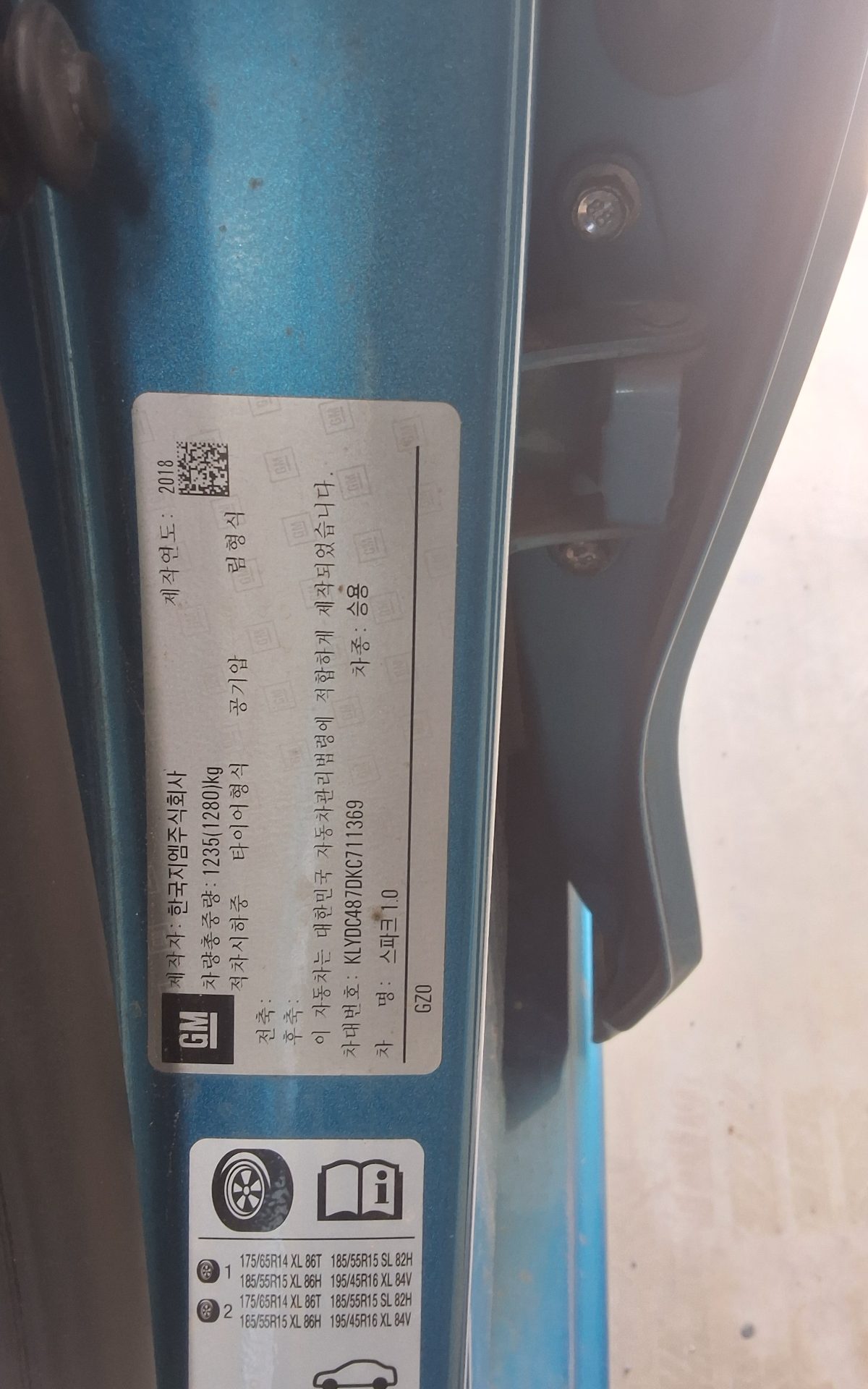 2019 - chevrolet spark