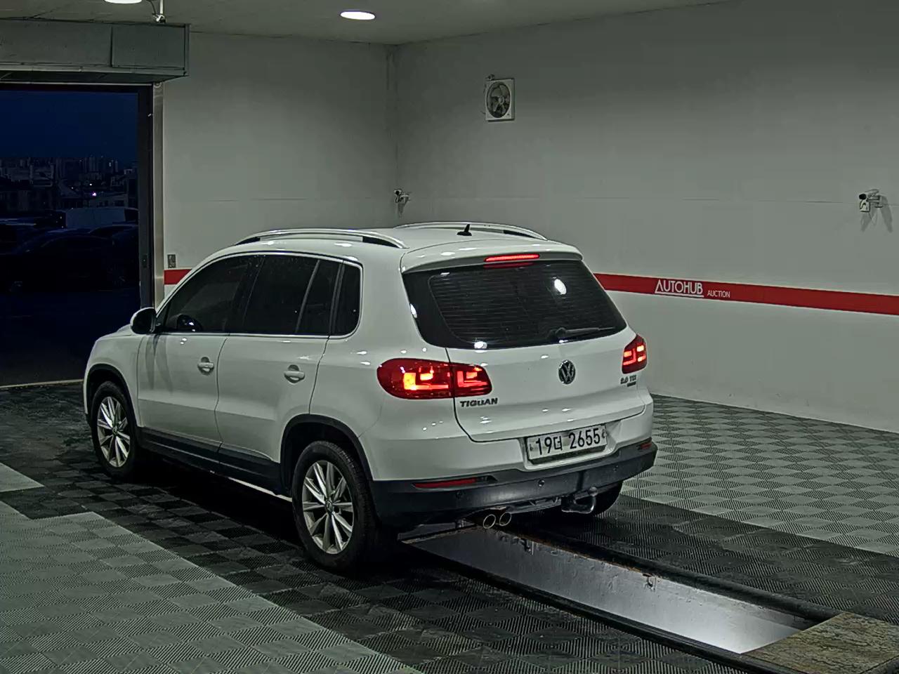 2015 - volkswagen tiguan