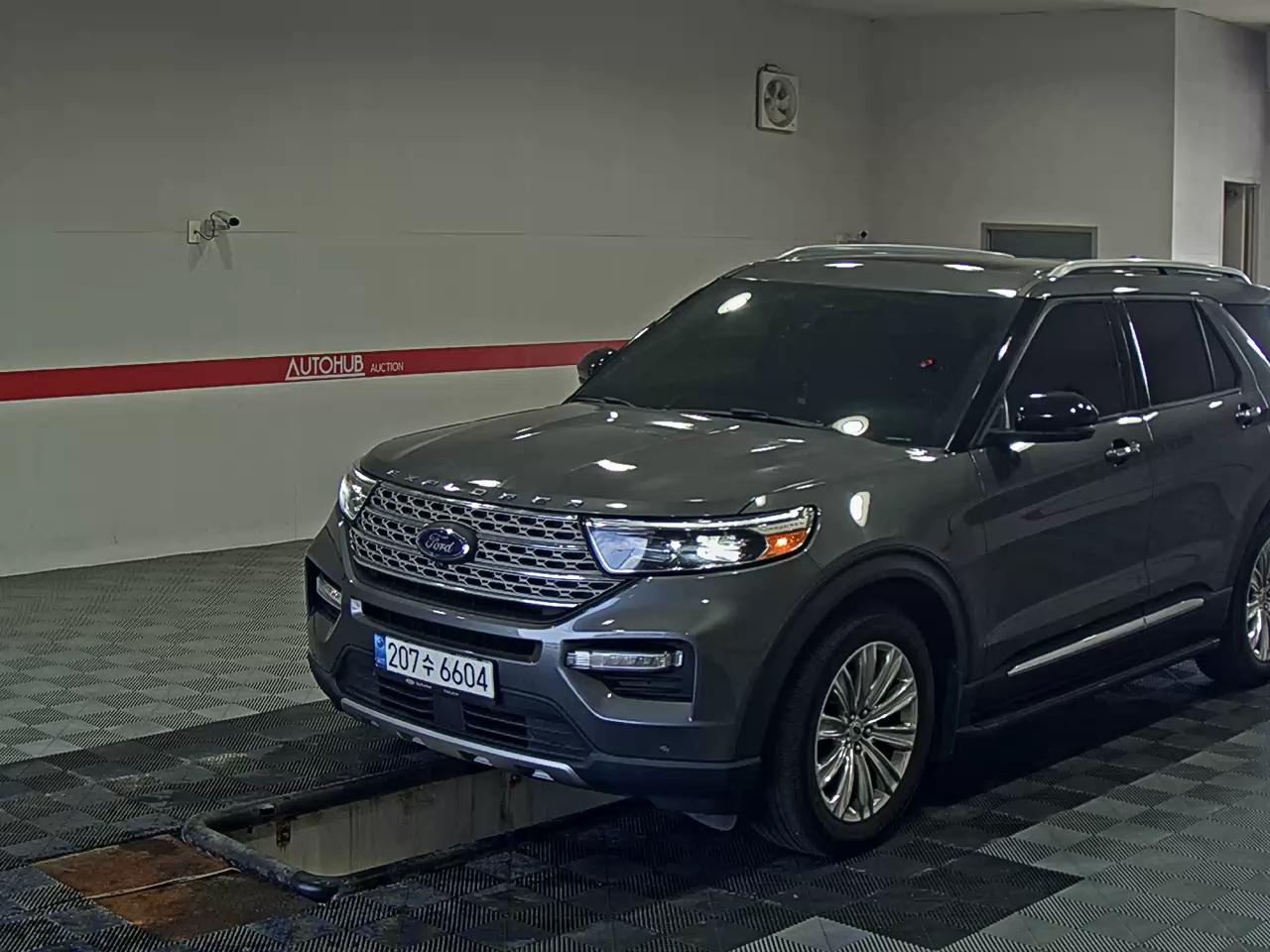 Ford Explorer 2022 — صورة 1