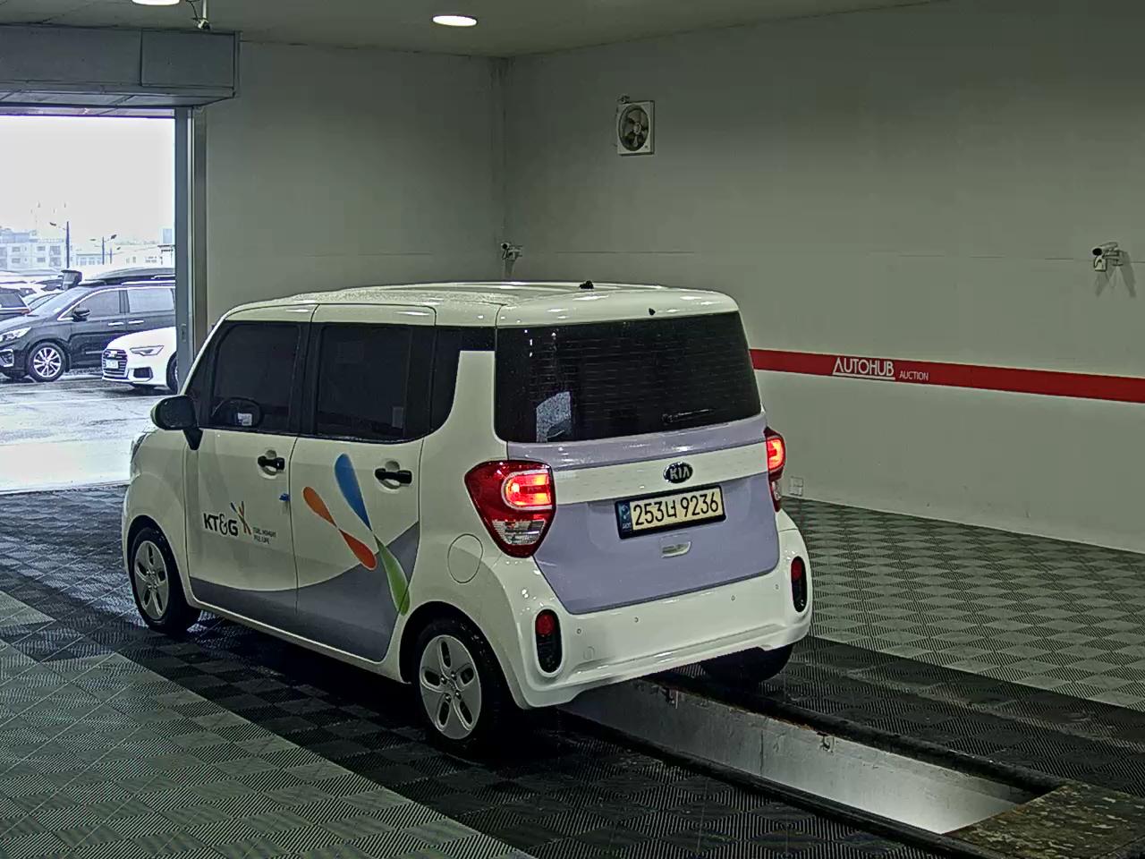 2021 - kia ray