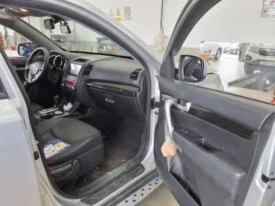 كيا سورينتو R ديزل 2.2 دفع رباعي Tlx بريميوم Model 2011 بريميوم