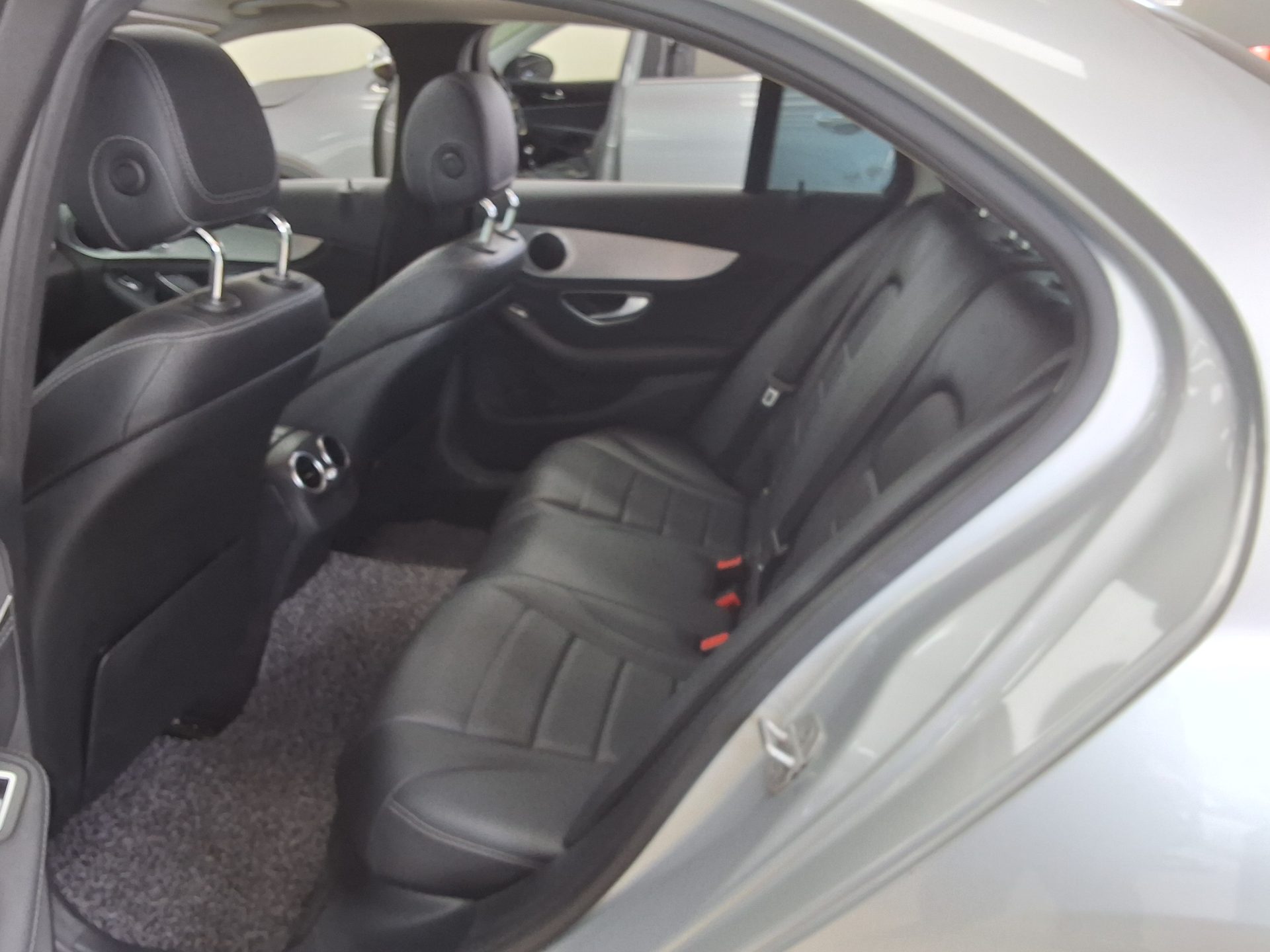 2015 - mercedes-benz c220