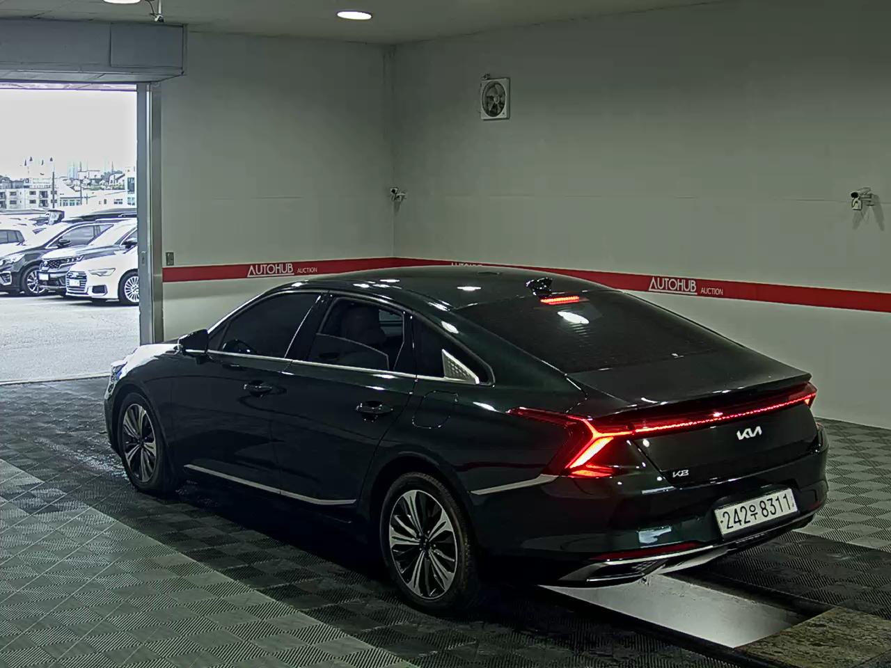 2022 - kia k8