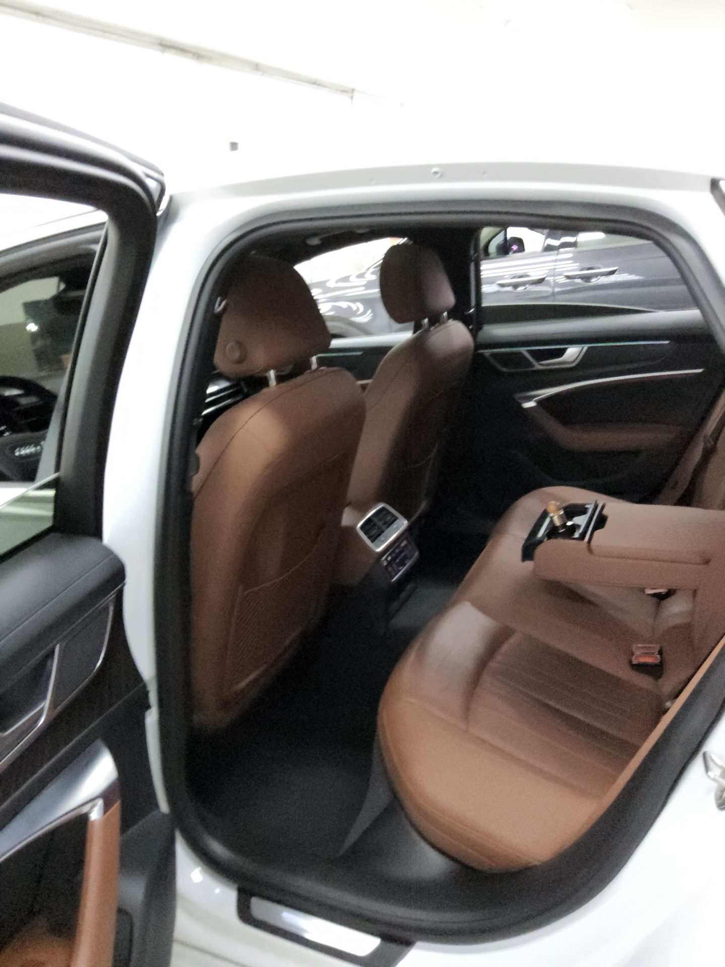 Audi A6 2021 — صورة 5